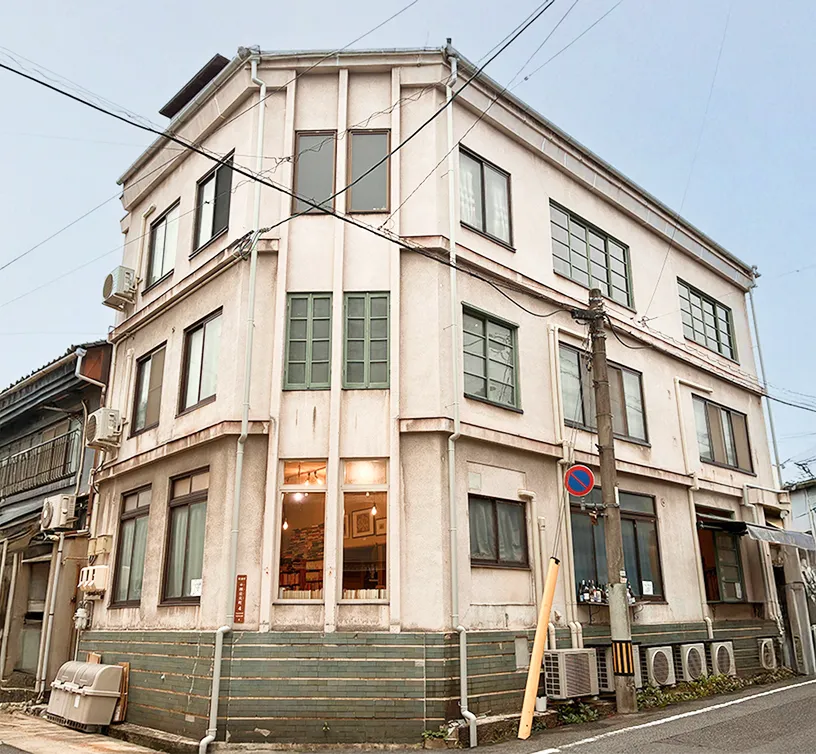 オノツテビルヂング外観